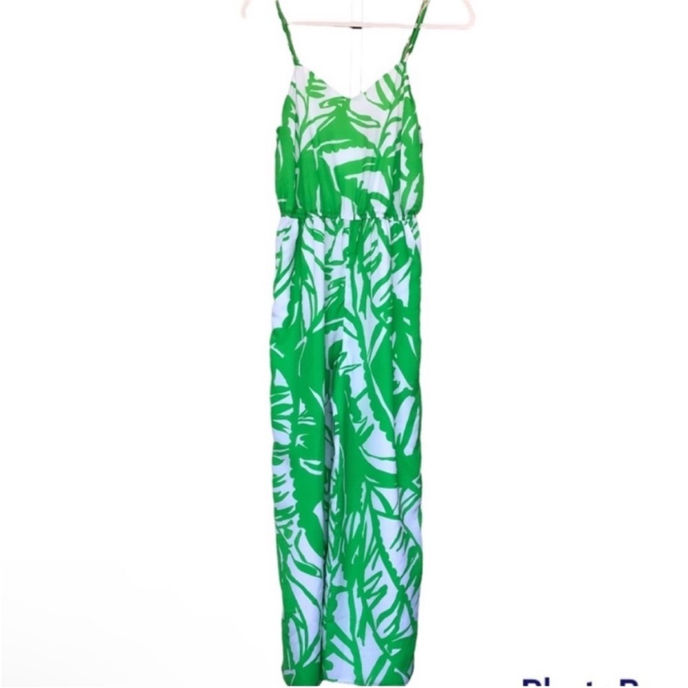 Lilly Pulitzer & Target Boom Boom
Wide Leg Jumpsuit Size XS